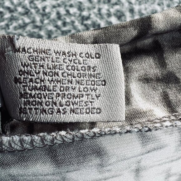 Easywear Chicos Womens Top 2 Large‎ Brown Tan Long Sleeve Pullover Shirt Stretch - Picture 4 of 8